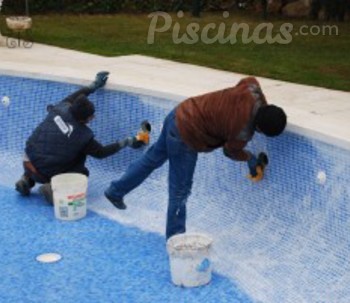 Borada para el mantenimiento de piscinas de cara al verano