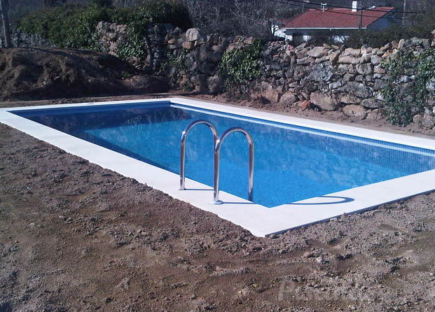 Coqueta piscina